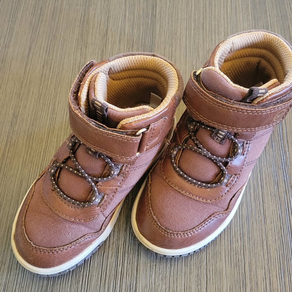 Stride Rite Sneaker Boots